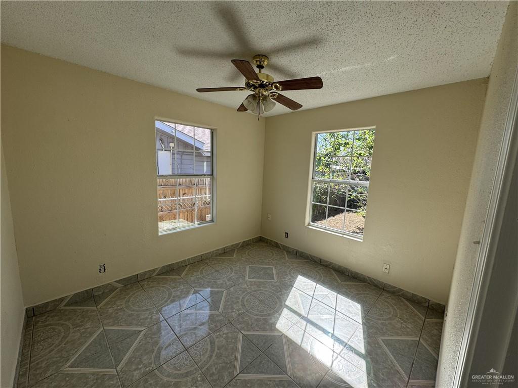Photo 5 of 1006 23rd Street