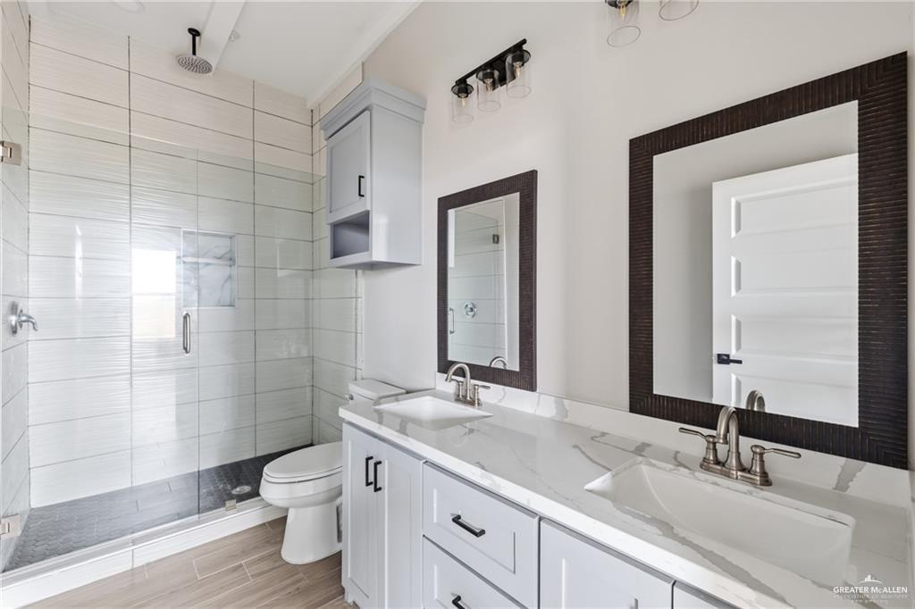 Photo 9 of 2320 Thornton Avenue