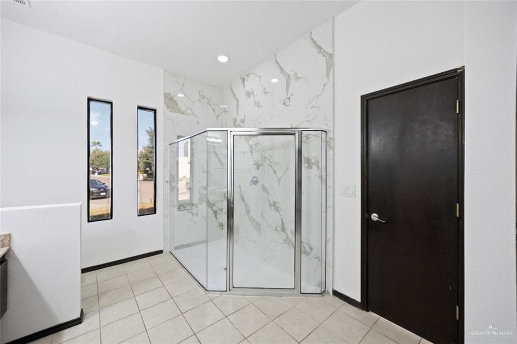 Photo 19 of 2037 45th Street