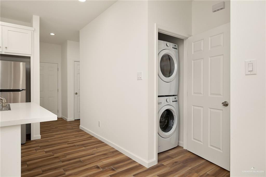 Photo 9 of 2104 San Andrea Street #3