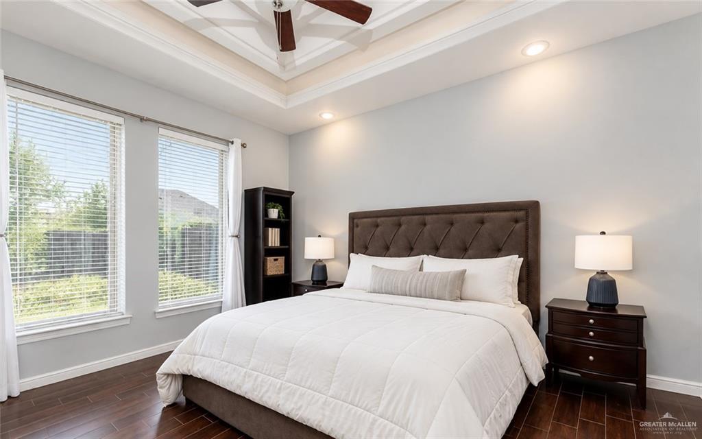 Photo 6 of 5104 Juno Court