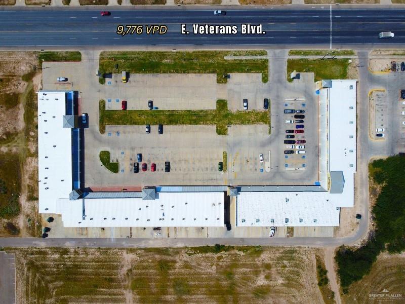 Photo 14 of 810 Veterans Boulevard #15