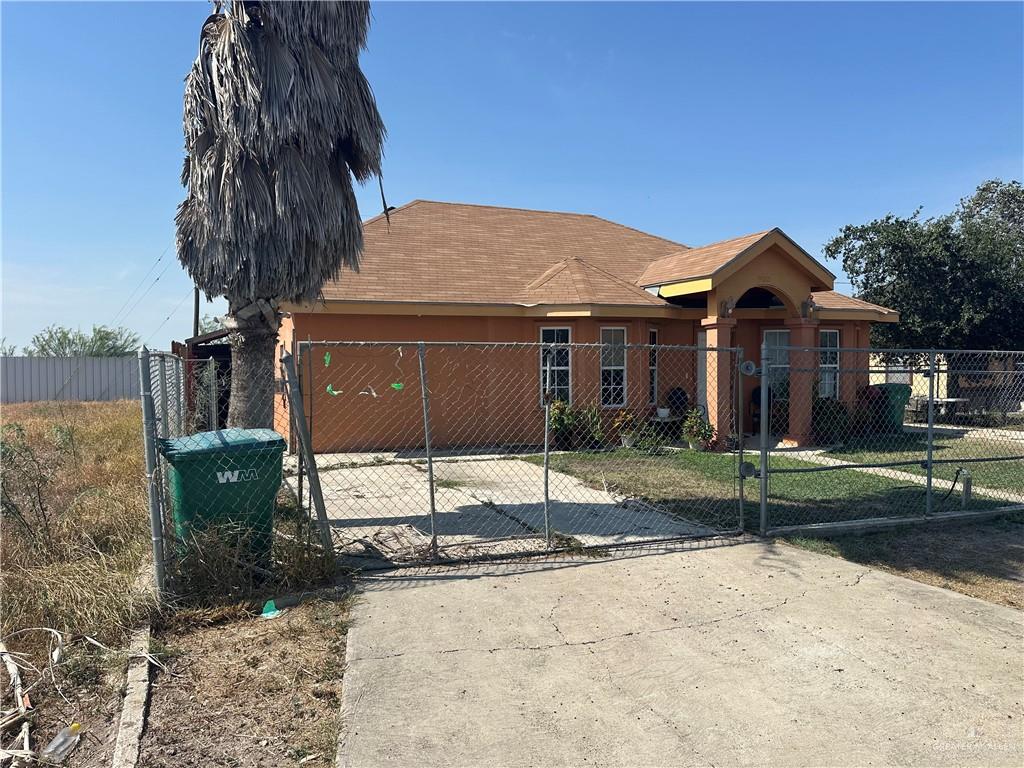 Photo 2 of 902 Scurlock Drive