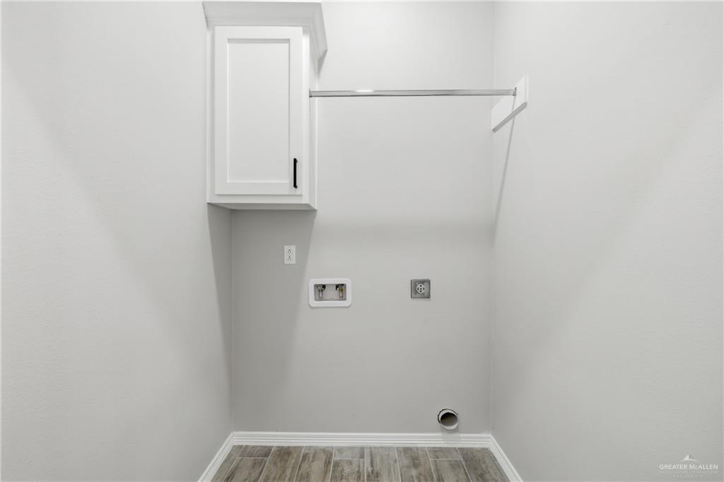 Photo 15 of 701 25th Street