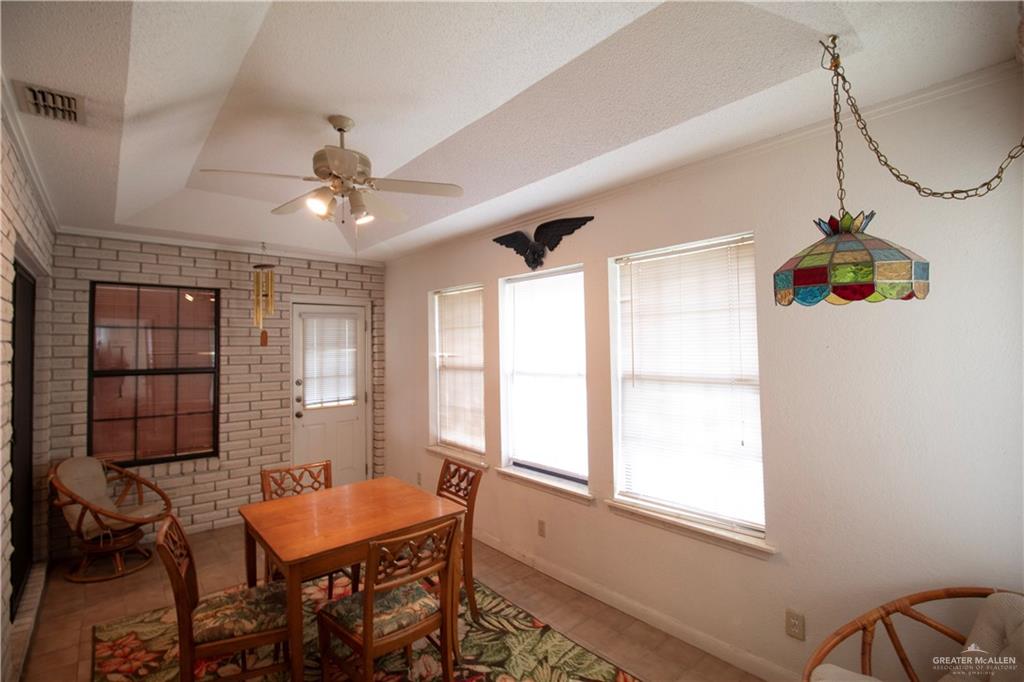 Photo 9 of 2713 Rhett Drive