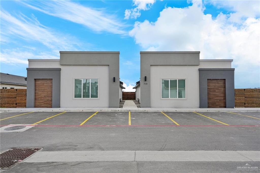 Photo 1 of 719 Coves Lane #2, Weslaco