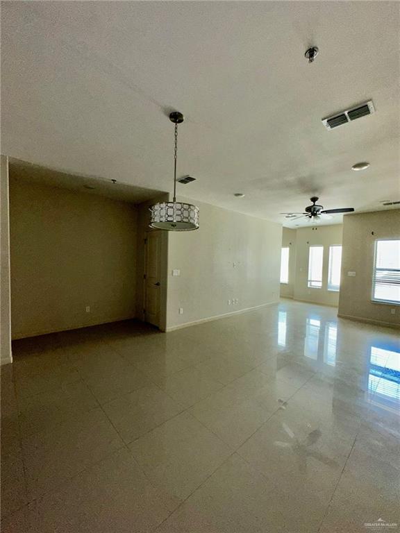 Photo 2 of 508 Newport Avenue #2