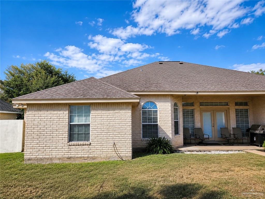 Photo 7 of 809 Tulipan Street