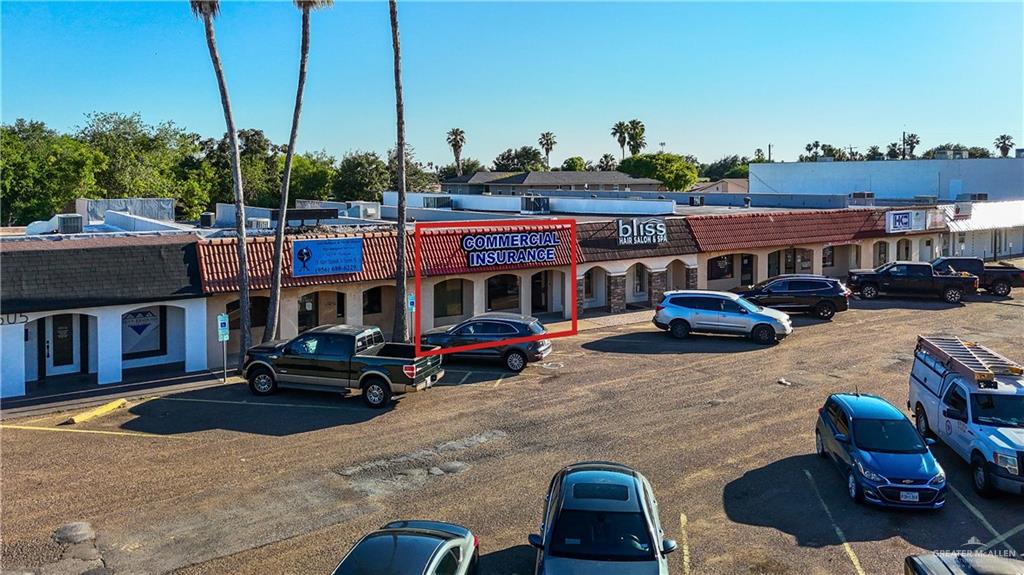 Photo 2 of 509 Nolana Avenue