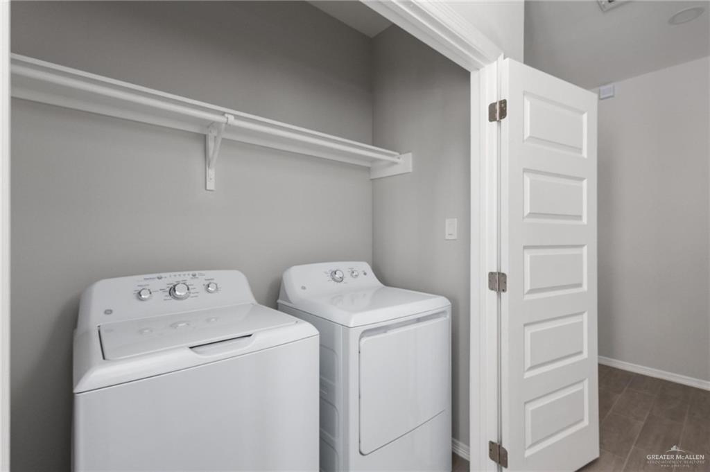 Photo 13 of 920 13th Street