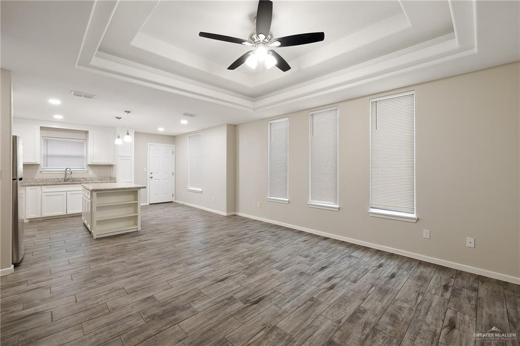 Photo 6 of 1409 Alta Vista Drive