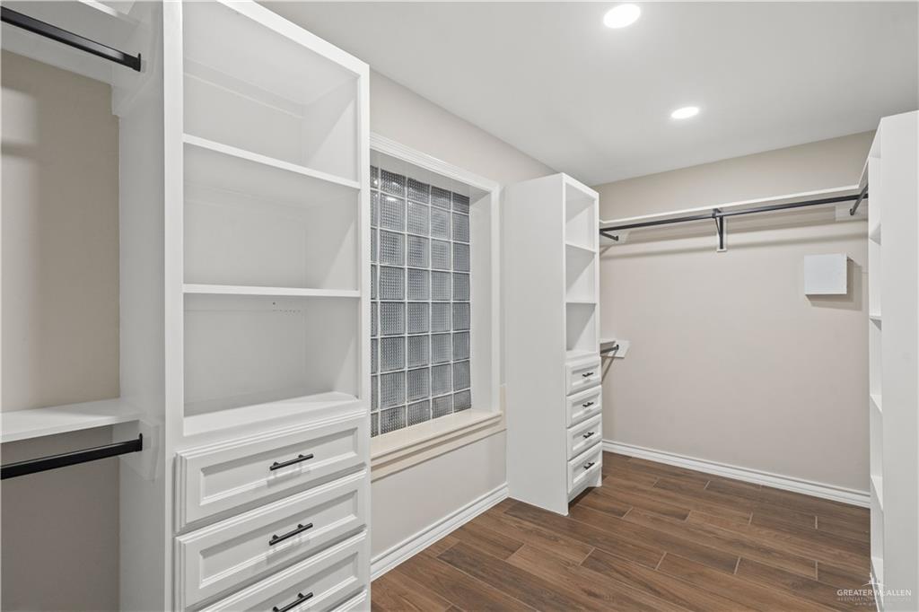 Photo 12 of 3412 Kilgore Avenue