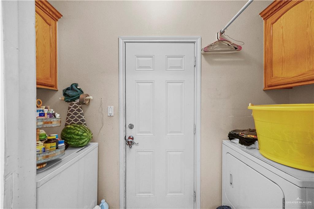 Photo 8 of 3001 Tanya Avenue