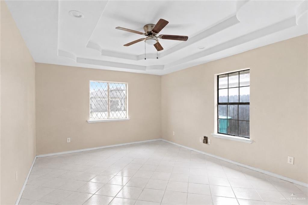 Photo 9 of 8601 Las Palmas Drive