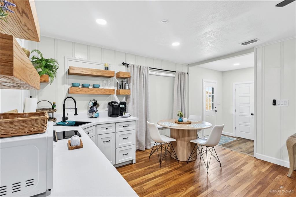 Photo 4 of 1811 5th Street