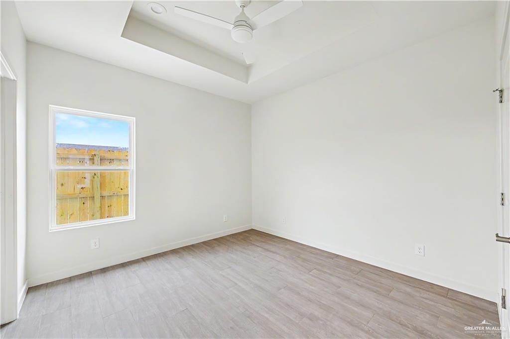 Photo 9 of 5800 Ozark Avenue #3