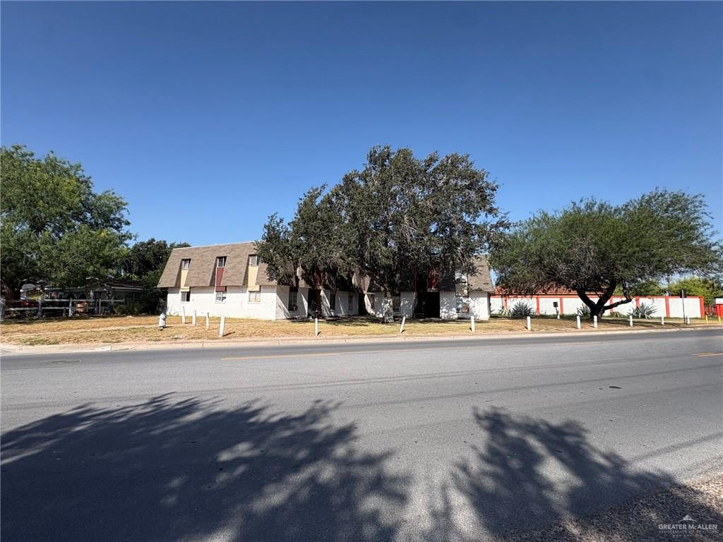 Photo 2 of 2700 28th Street