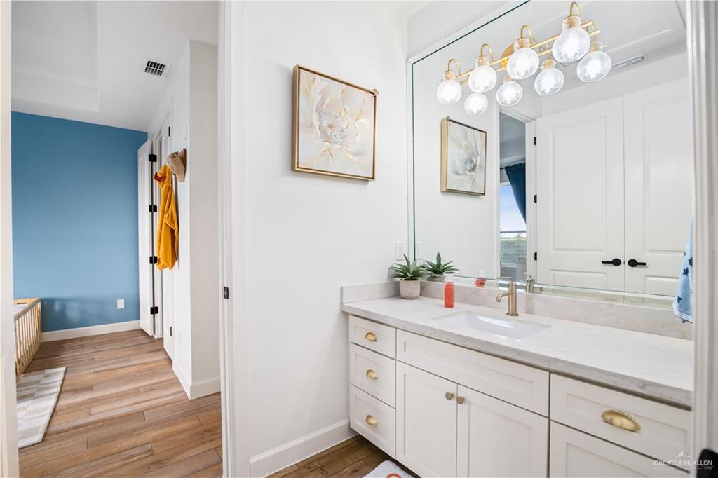 Photo 16 of 3300 Saint Honore Drive