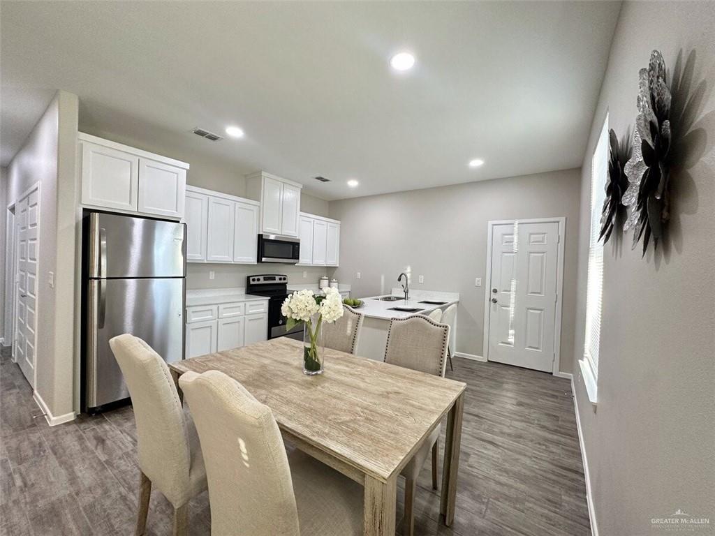 Photo 4 of 7811 58th Lane #1