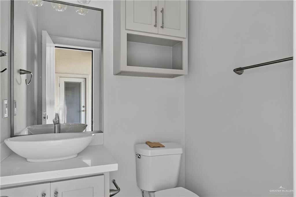 Photo 20 of 1506 Abigail Street