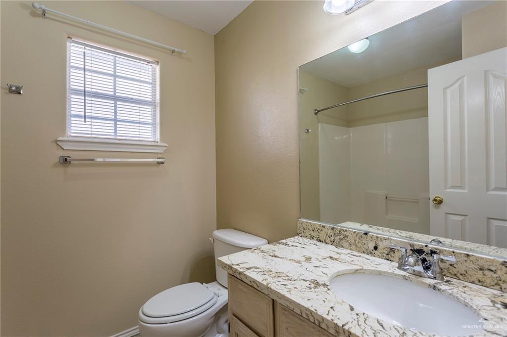 Photo 8 of 2621 Quamasia Avenue