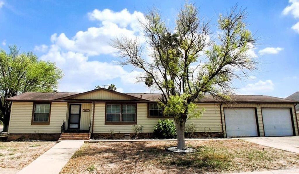 Photo 2 of 2801 Montgomery Drive