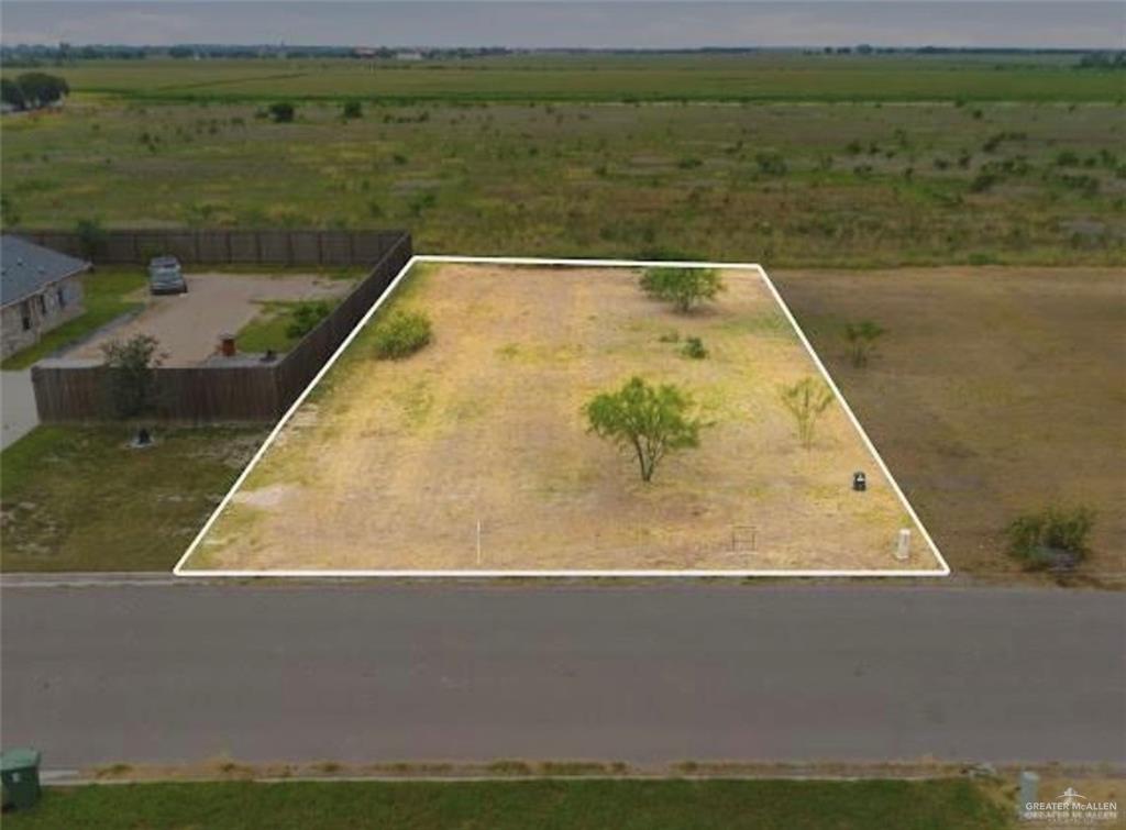 Photo 1 of 1021 Gem Avenue, Raymondville