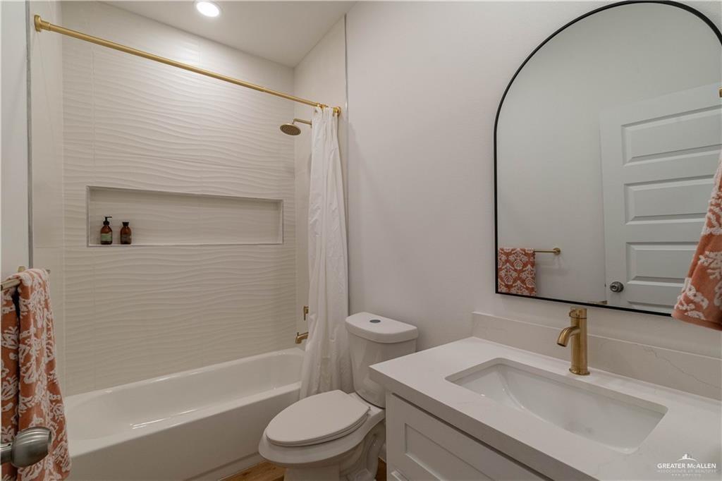 Photo 16 of 2613 Warbler Avenue