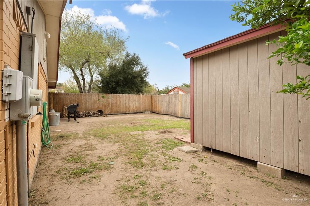 Photo 5 of 2721 27th Lane
