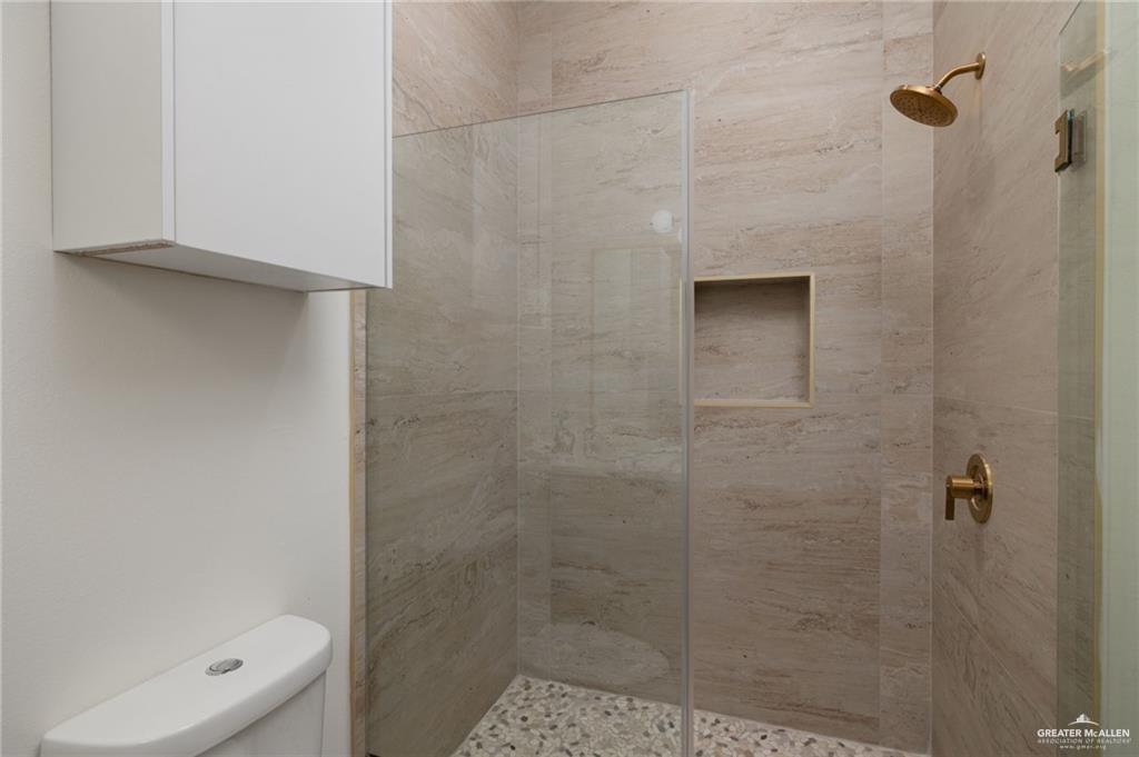 Photo 10 of 1408 Samara #1