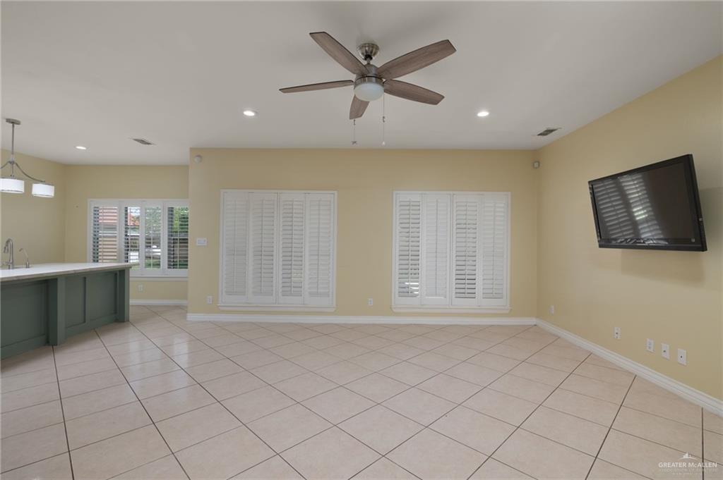 Photo 6 of 2904 Melissa Rea Drive