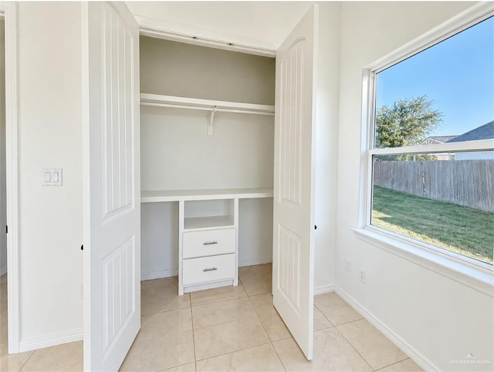 Photo 16 of 2612 Peace Avenue