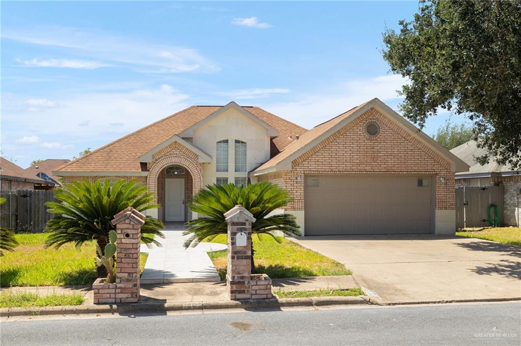 Photo 1 of 917 Parkway Drive, Pharr