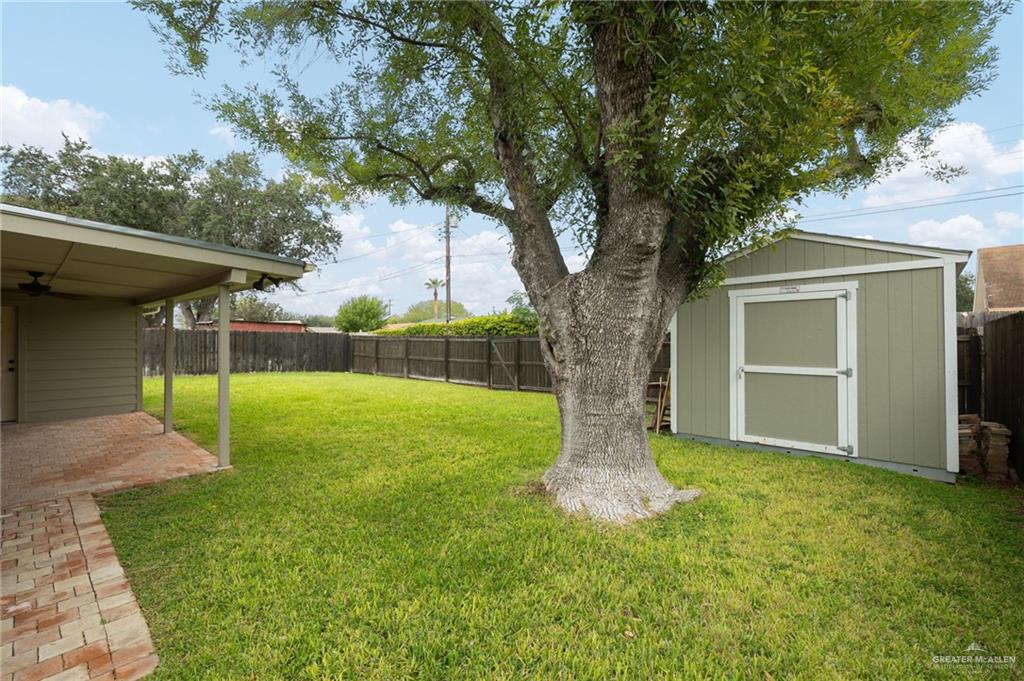 Photo 16 of 2208 Highland Avenue