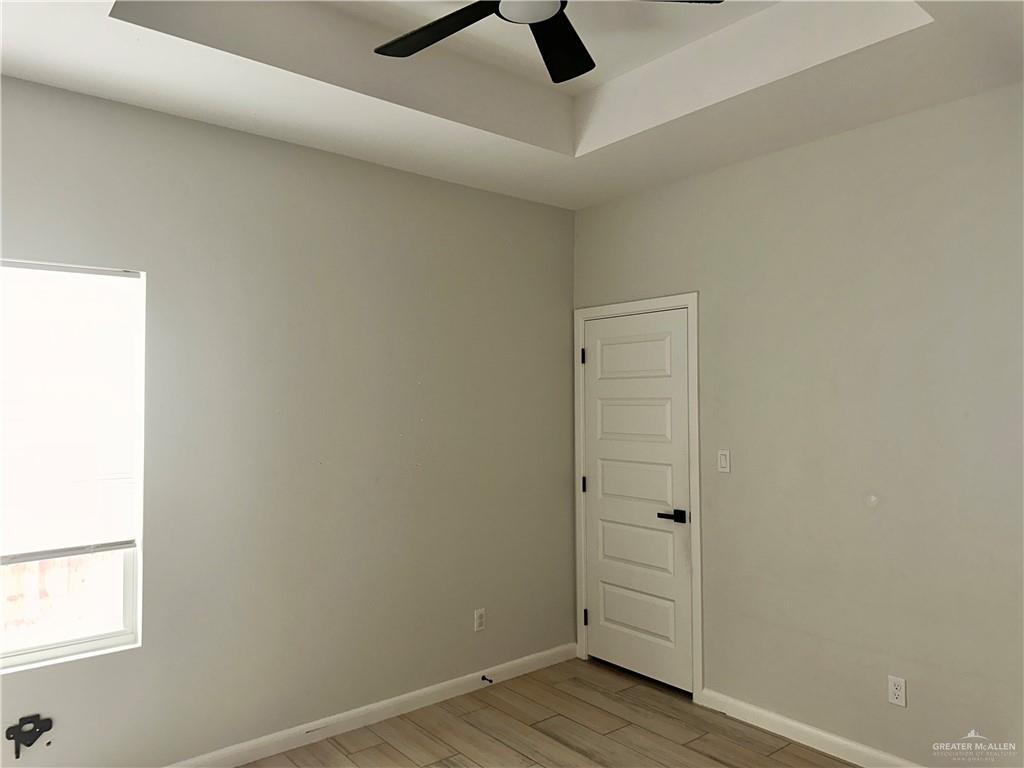 Photo 8 of 1019 Clarence Avenue #1