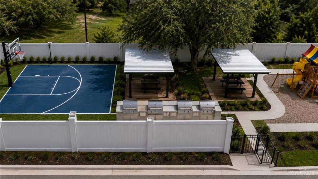 Photo 12 of 4309 Heron Avenue #4