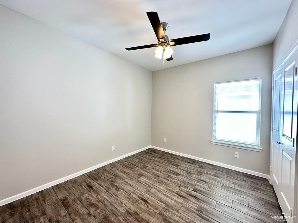Photo 9 of 902 Starr Street