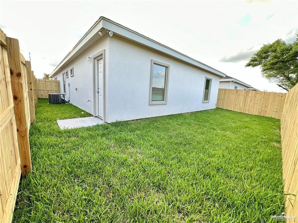 Photo 26 of 1316 Yankton Street