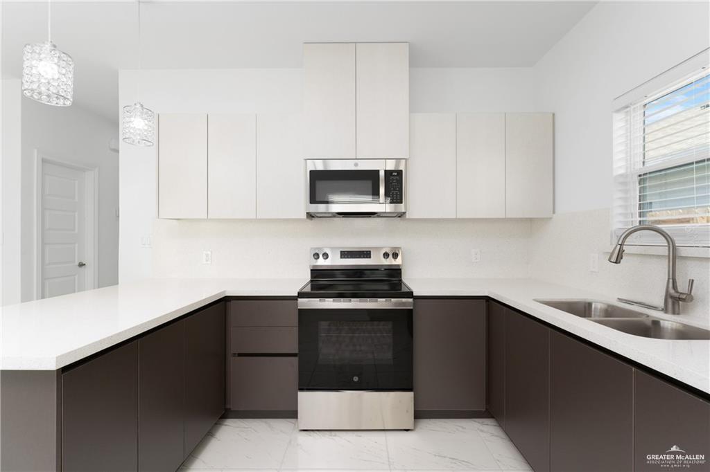 Photo 6 of 5800 Notre Dame Avenue #1