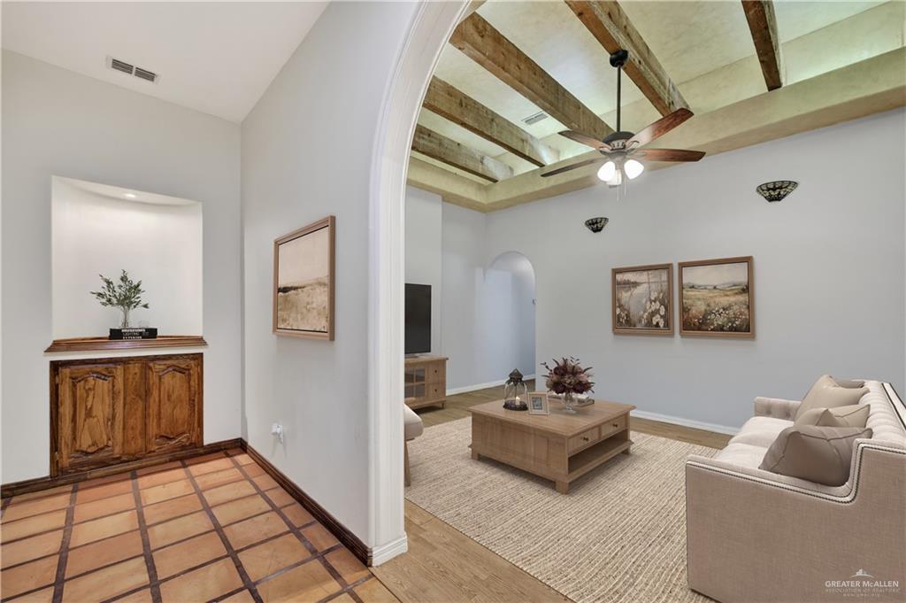 Photo 5 of 701 Camellia Avenue