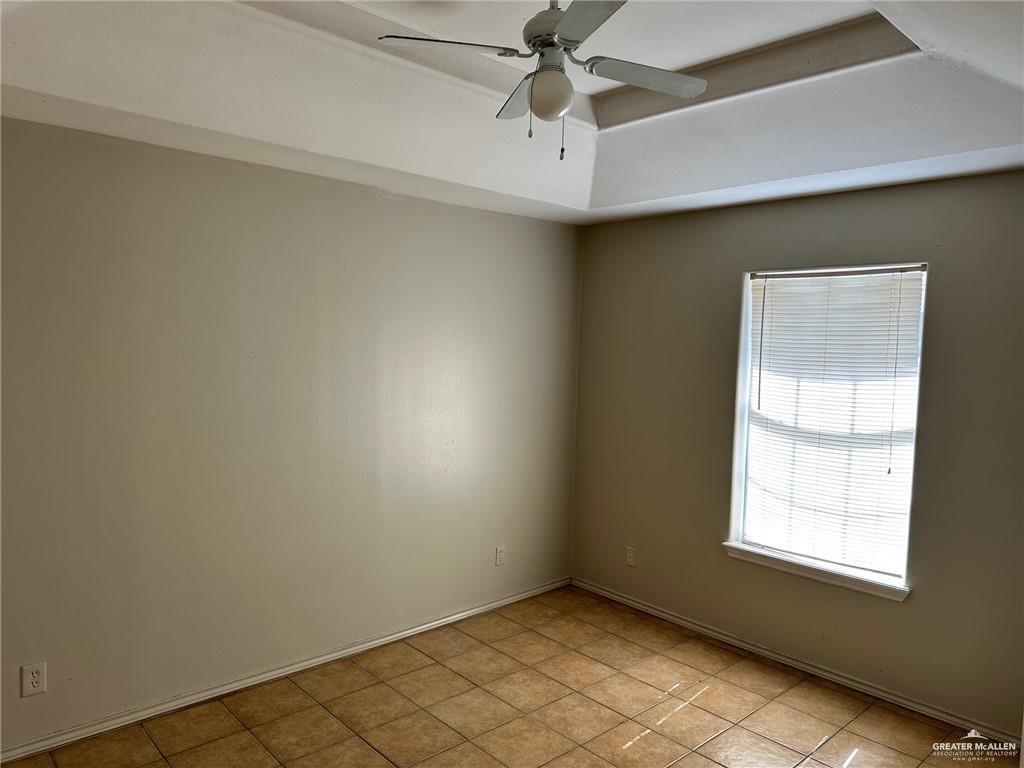 Photo 18 of 613 La Mancha Drive