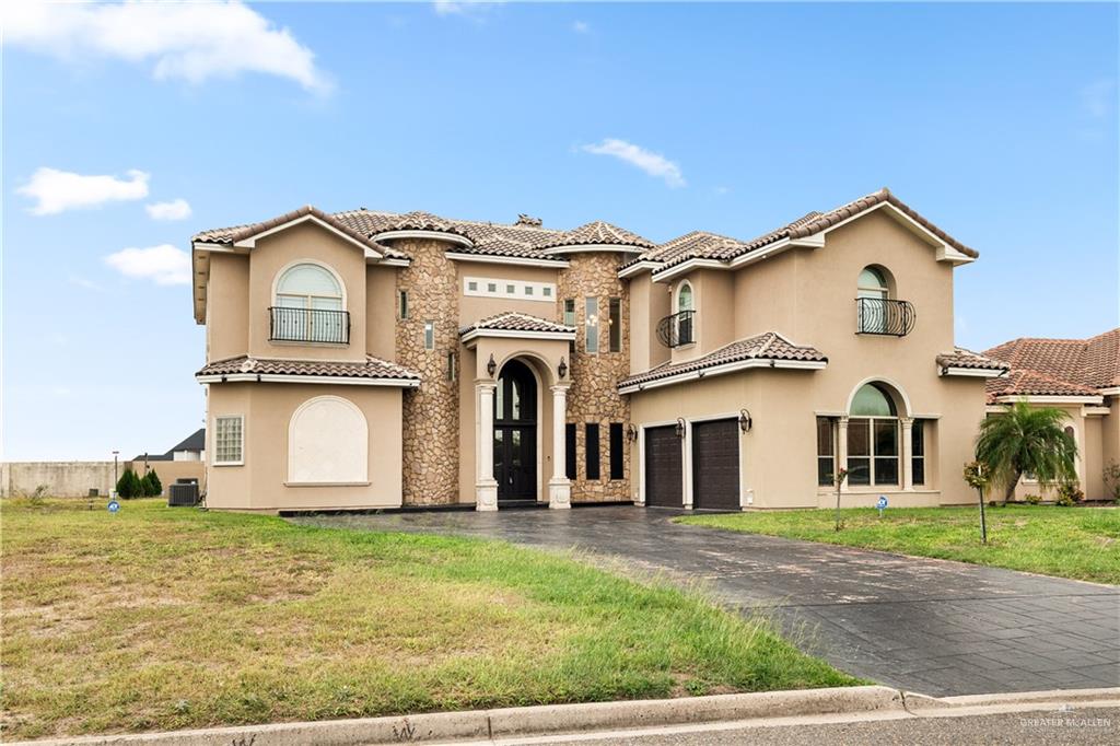 Photo 1 of 2806 Woods Drive South, Edinburg
