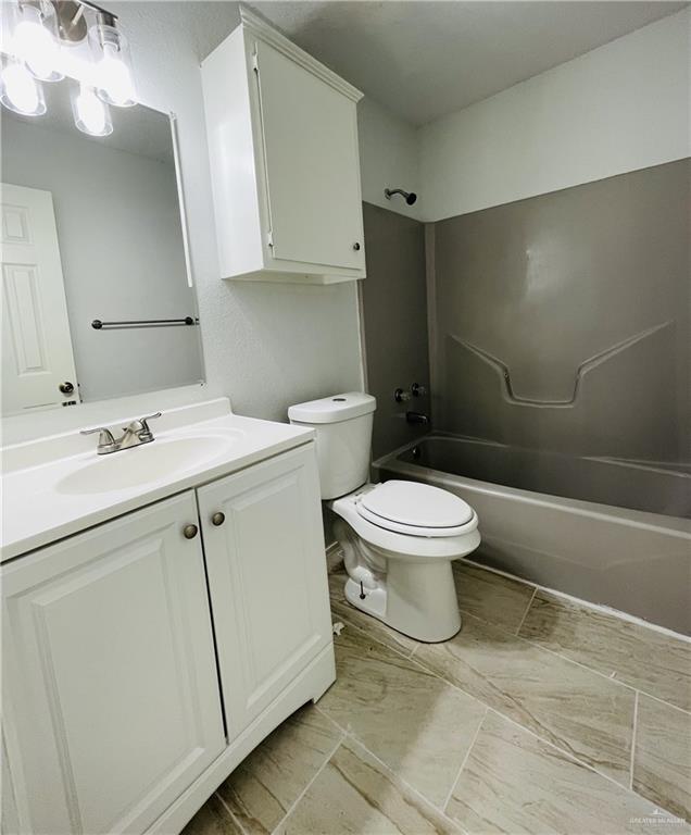 Photo 10 of 2205 Kimberly Lane #A