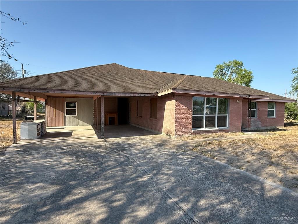 Photo 1 of 415 Edinburg Avenue #107, Elsa