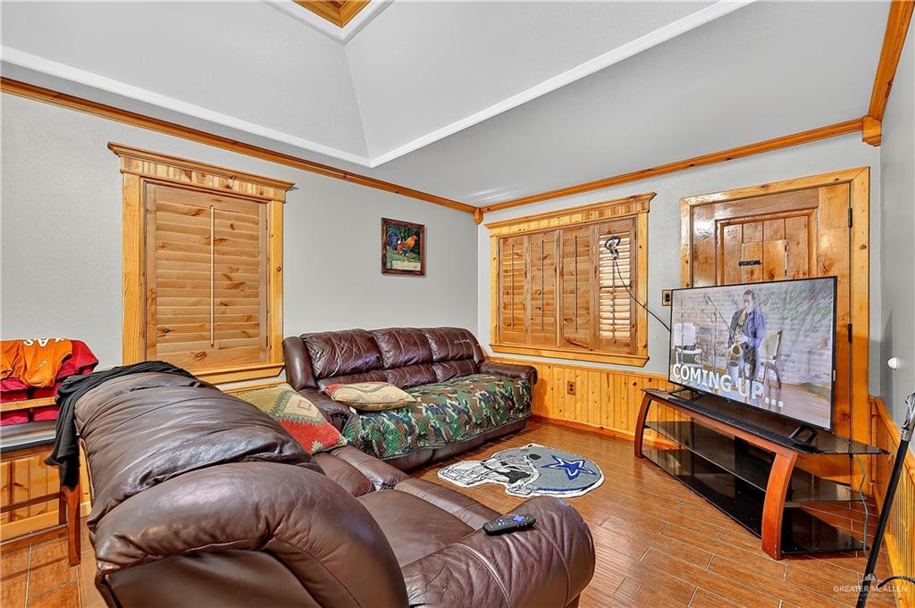 Photo 6 of 8047 Bentsen Palm Drive