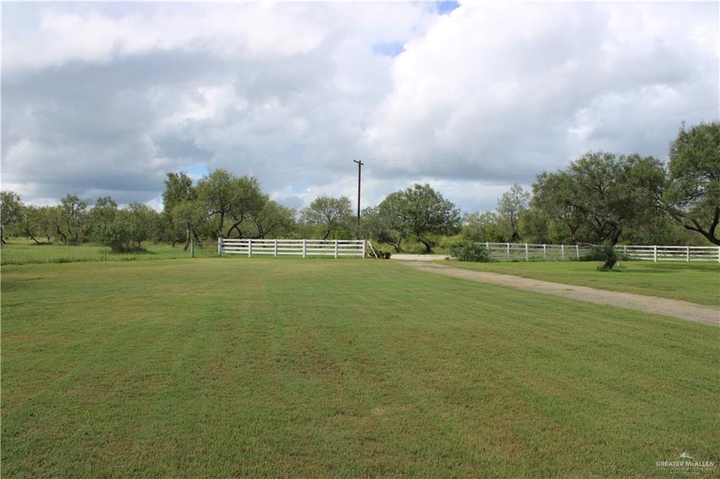 Photo 11 of 375 CR 401 Road