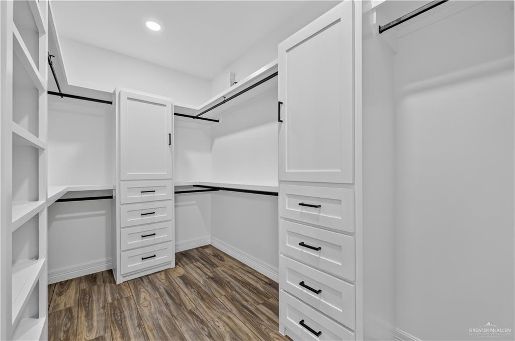 Photo 13 of 520 Demi Street