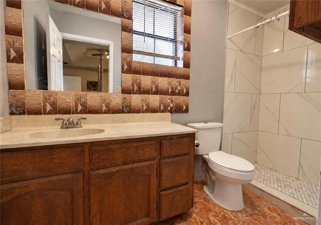 Photo 21 of 431 13th Street