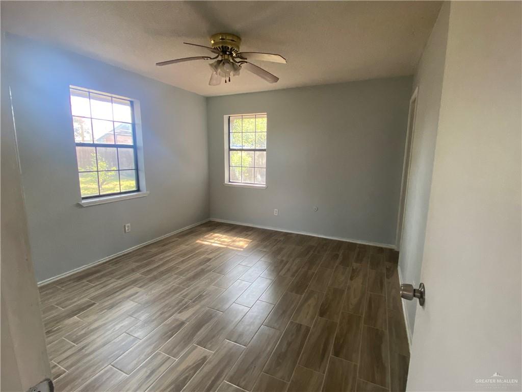 Photo 18 of 2203 Coma Avenue