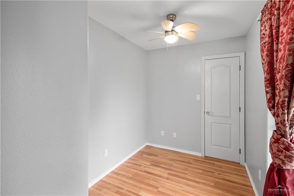 Photo 36 of 1509 Maltese Street